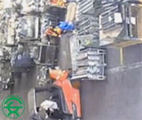 叉車倒車撞人事故.jpg