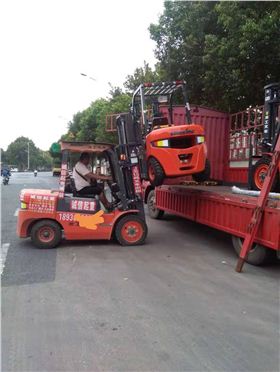 南京內燃叉車 南京內燃叉車