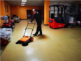 江北龍工電動叉車