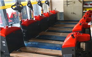 橋林電動搬運車-叉車老客戶選擇龍工小精靈搬運車