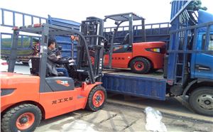 紅太陽裝飾市場的經營者喜歡采購龍工叉車