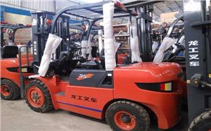 南京叉車出租行業六合出租大戶批量采購龍工叉車