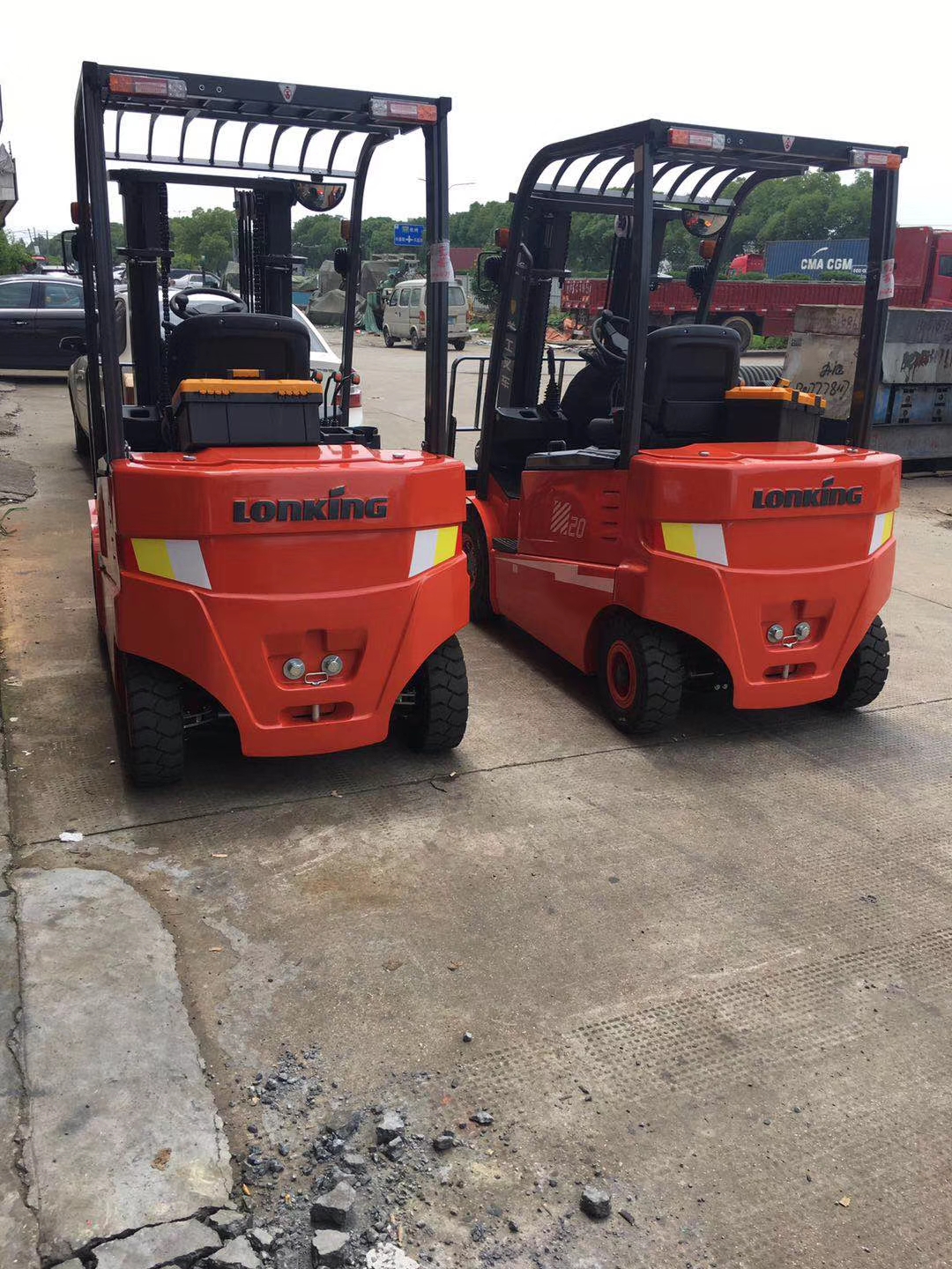 龍工3噸電動叉車