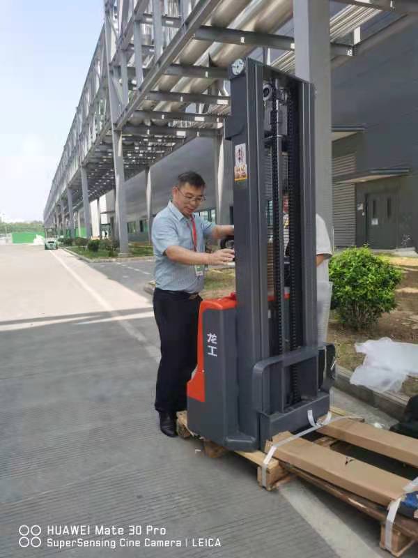 南京電動堆高車