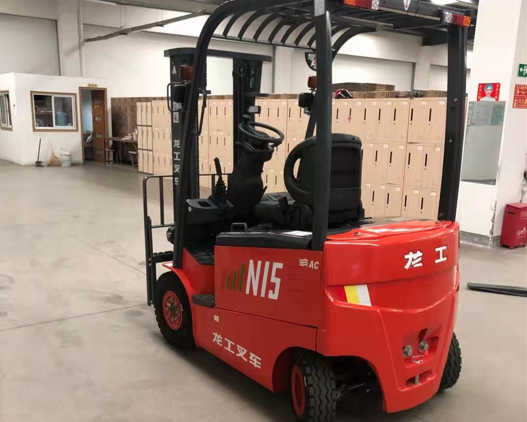 1.5噸電動叉車