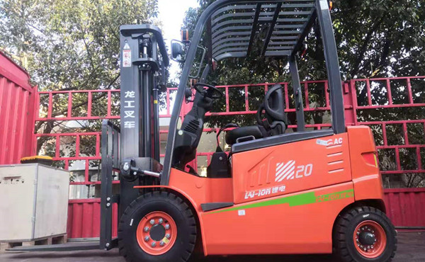 南京諾嘉電瓶叉車、鋰電池叉車銷售開門紅