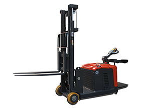 全電動平衡重式堆高車（站駕式）